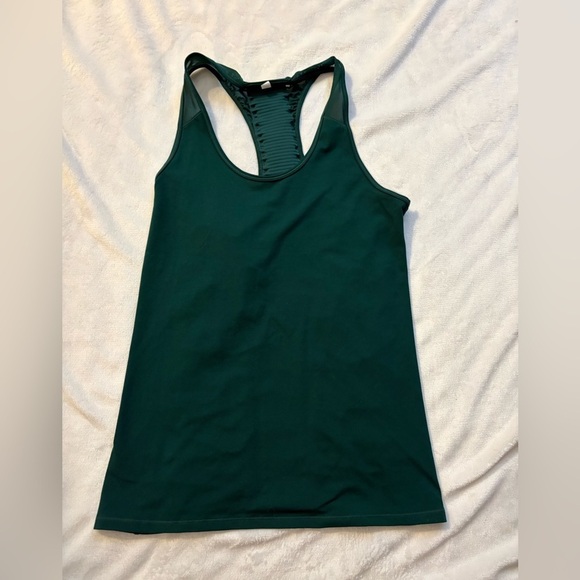 Athleta Tops - ATHLETA Bakasana Tank Dragonfly Green Size M Activewear | Workout | Fitness